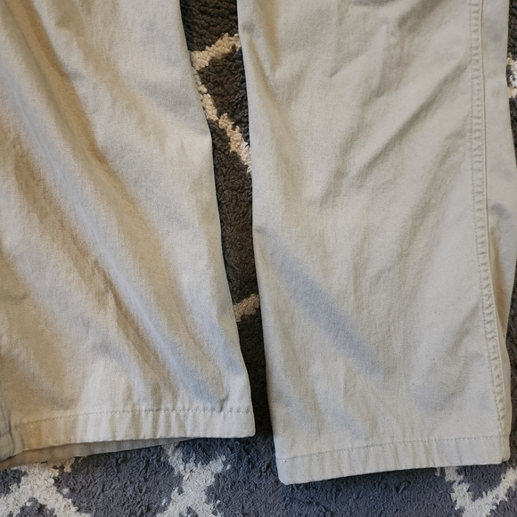 Carhartt Rugged Work Khaki 40×30 Relaxed Fit - Picture 4 of 8